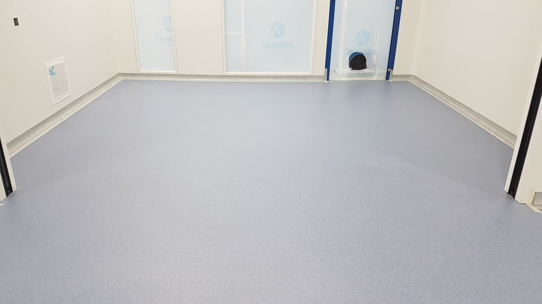Epoxy resin flooring